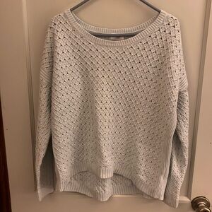 Womens sweater, brand is Old Navy. Excellent used condition size Large
